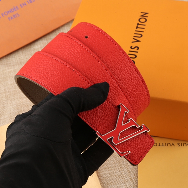 激安ルイヴィトンベルト着用イメージ